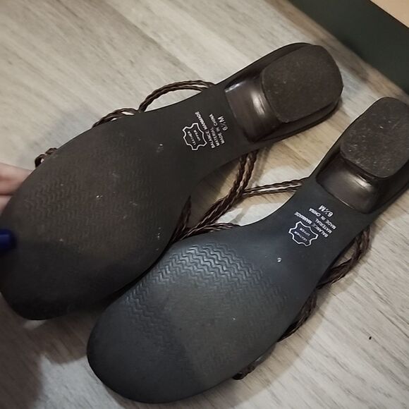 Coldwater Creek Knot Woven Sandals - Picture 4 of 6